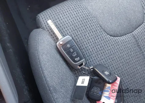 2019 Hyundai Santa Fe Se из США, поврежденный, VIN 5NMS2CAD1KH125548